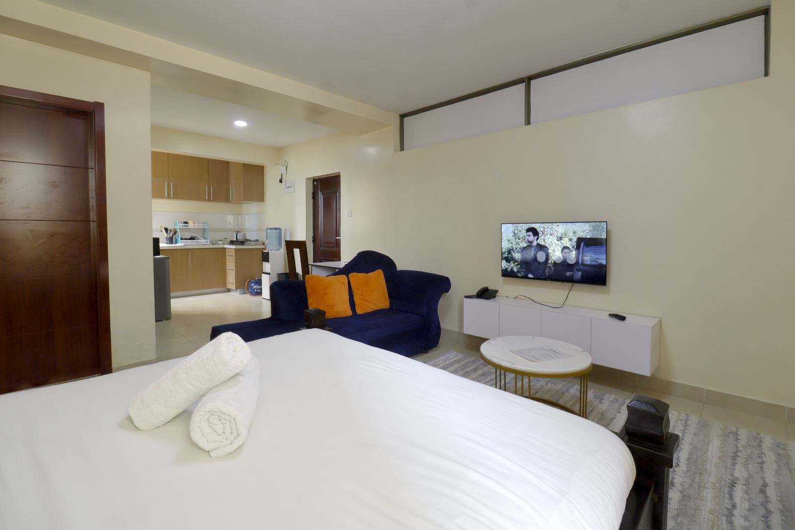 2 Bedroom Apartment